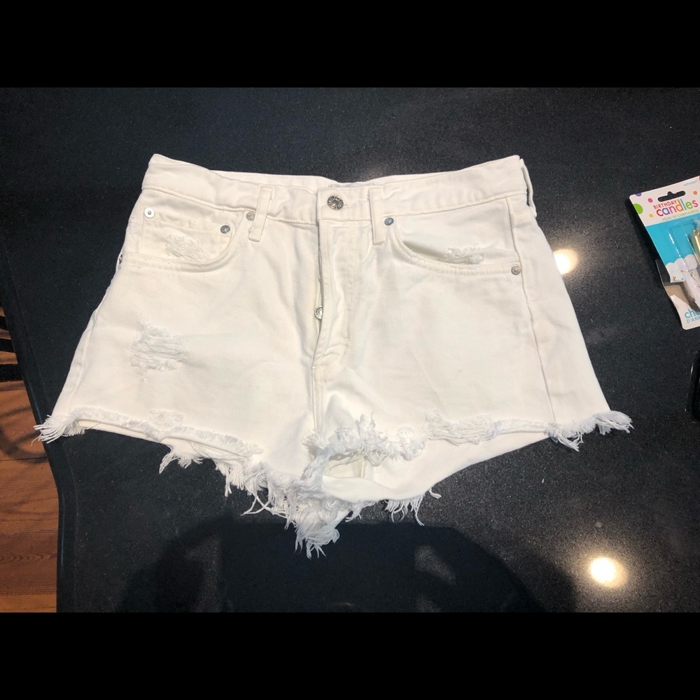 AGOLDE- Vintage Parker Cut Off Short!